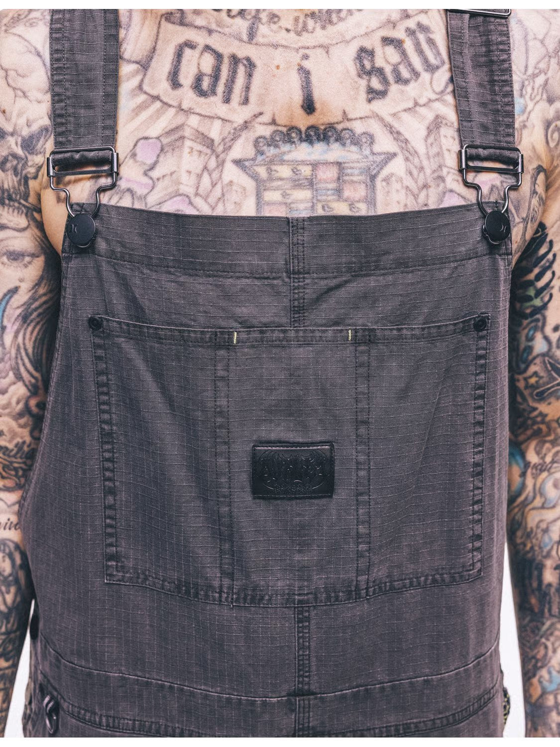X Travis Barker Backstage Wide Overall (2)
