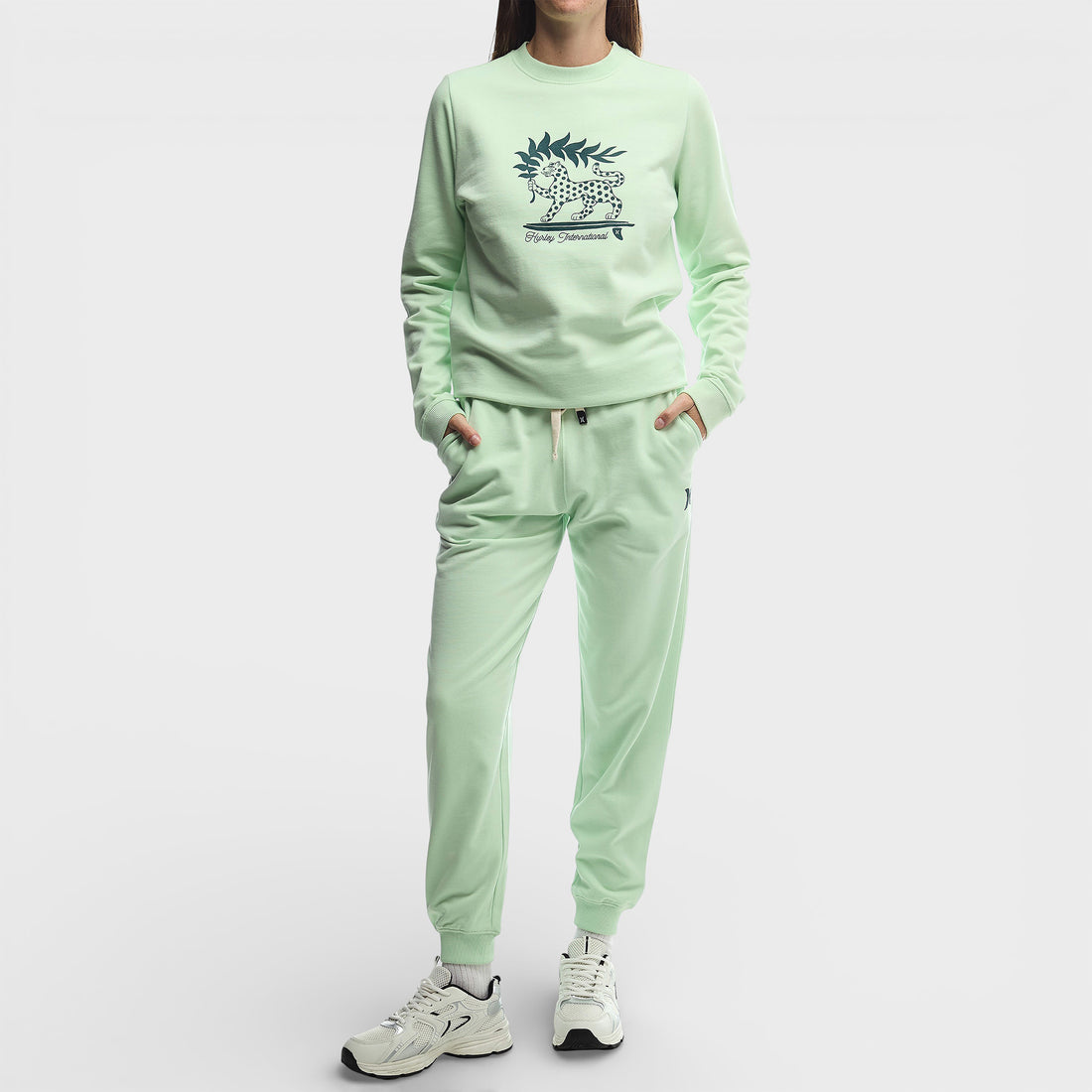 Icon Emb Jogger