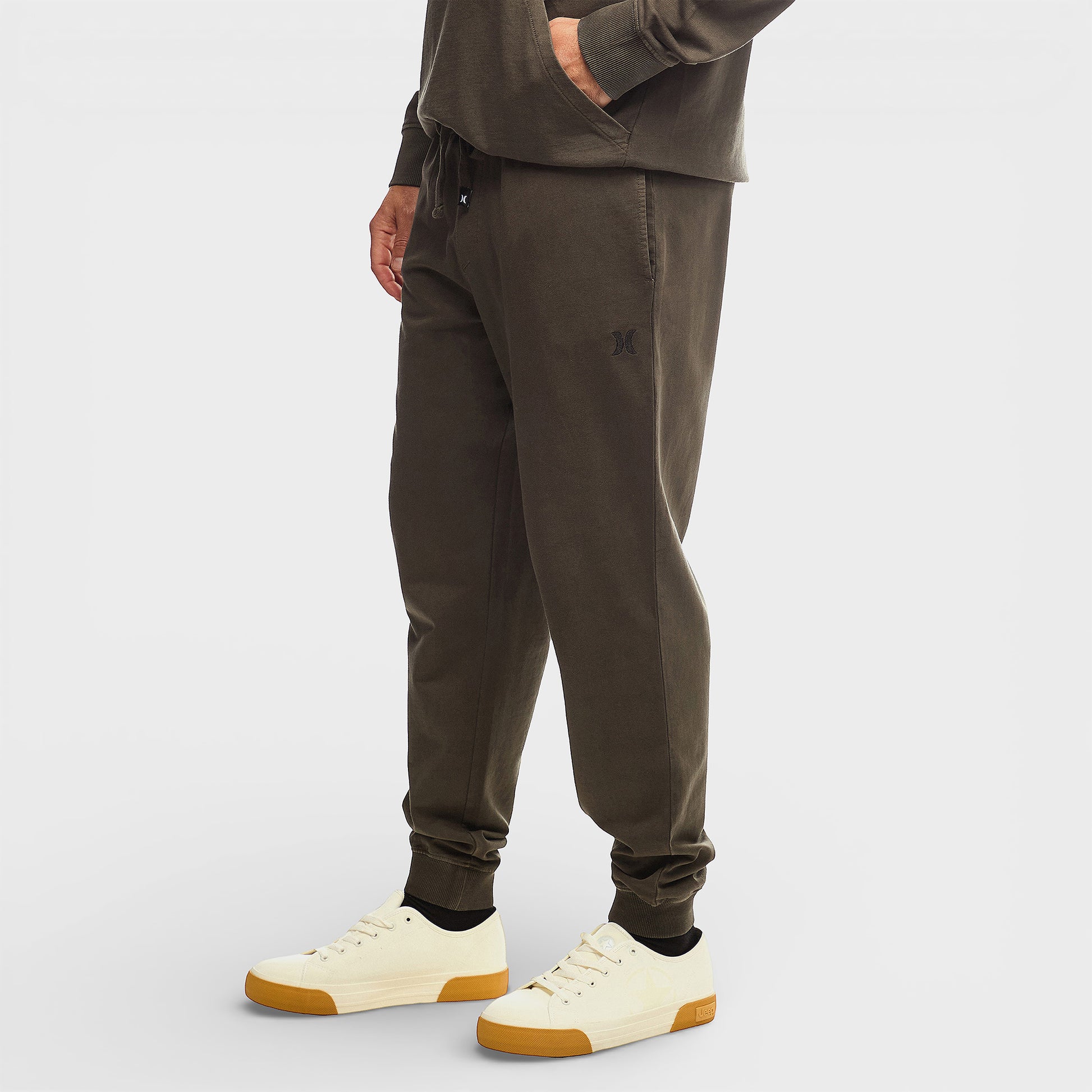 Everyday Jogger (1)