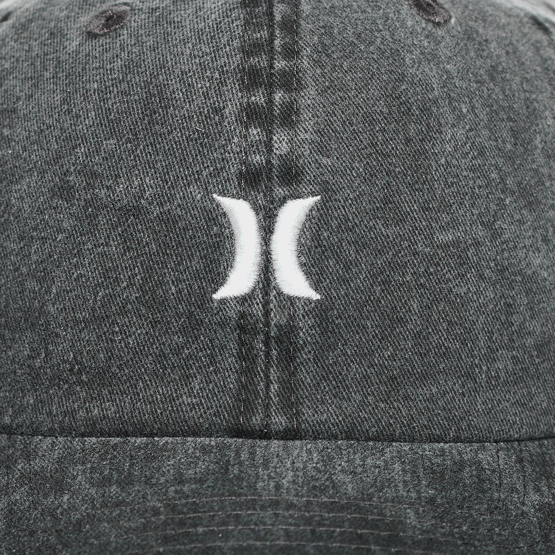 W Mom Iconic Hat (4)