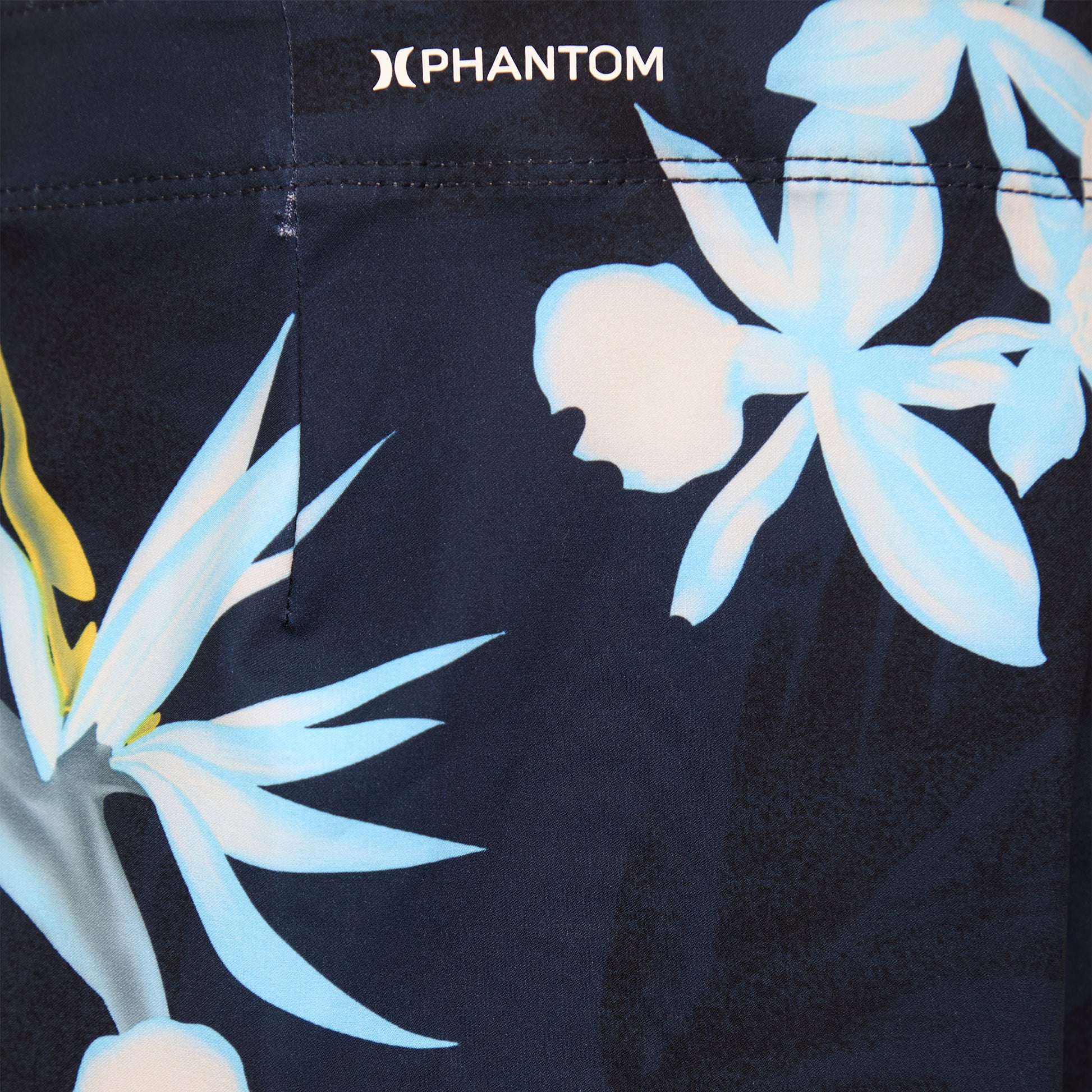 Phantom-Eco Weekender 20" (2)