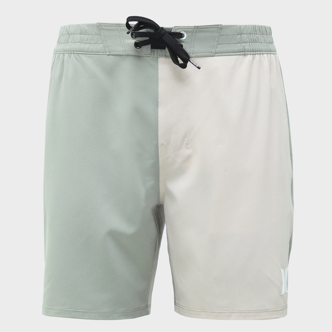 Checkered 17" Volley